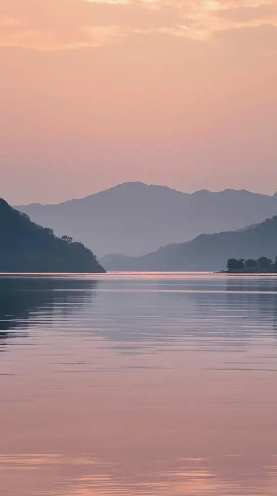 云南洱海边日出,治愈系风景 - 红叶影院 云南洱海边日出,治愈系风景 - 红叶影院